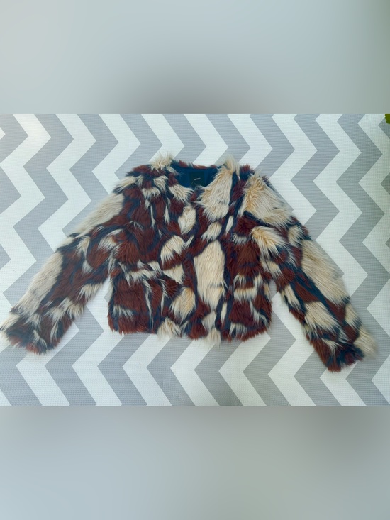 Forever 21 Jackets & Blazers - Multicolor Faux Fur Cropped Jacket